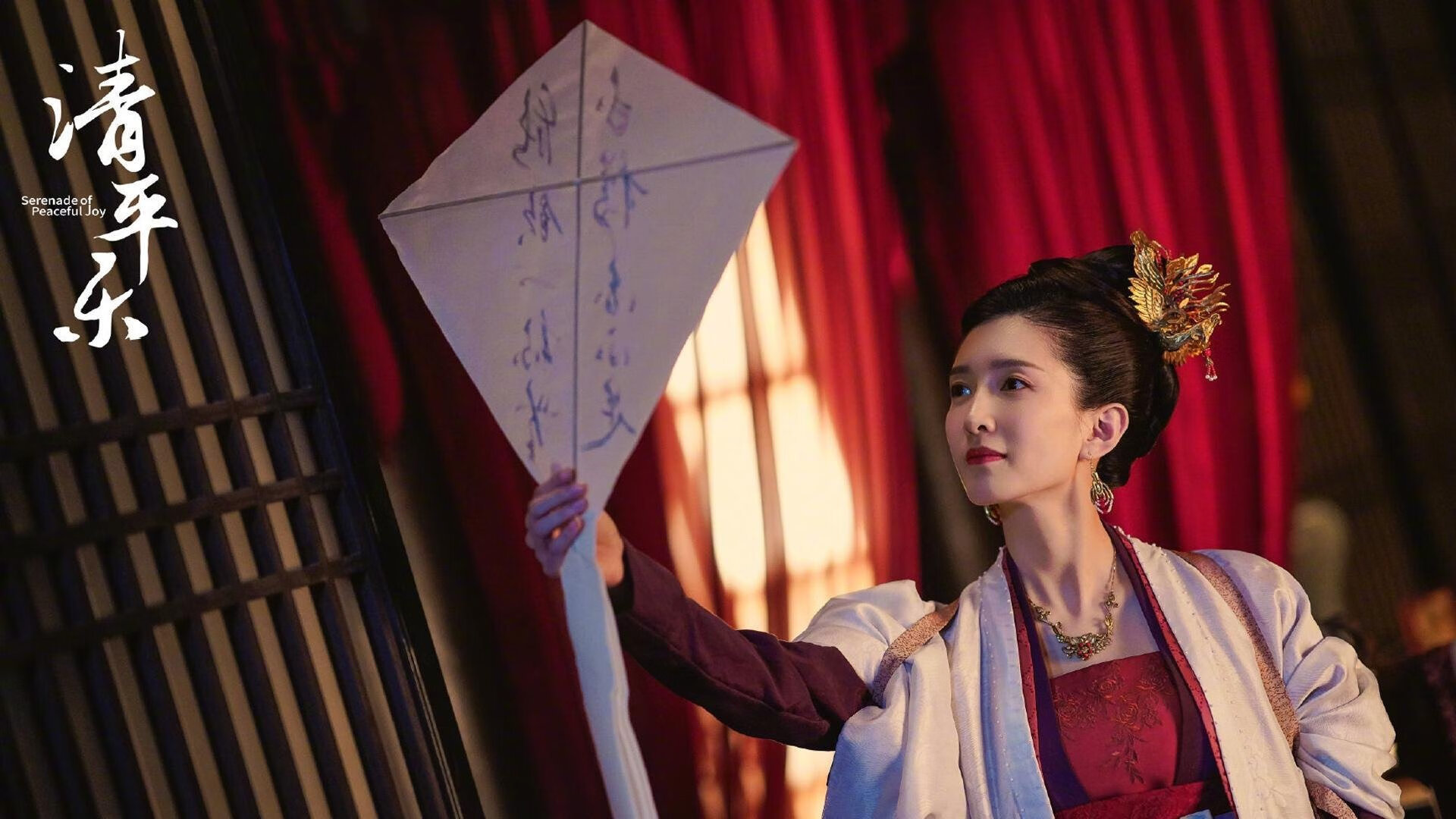 凯莉·麦基翁展现强大耐力与爆发力，凯莉·麦吉利斯现照