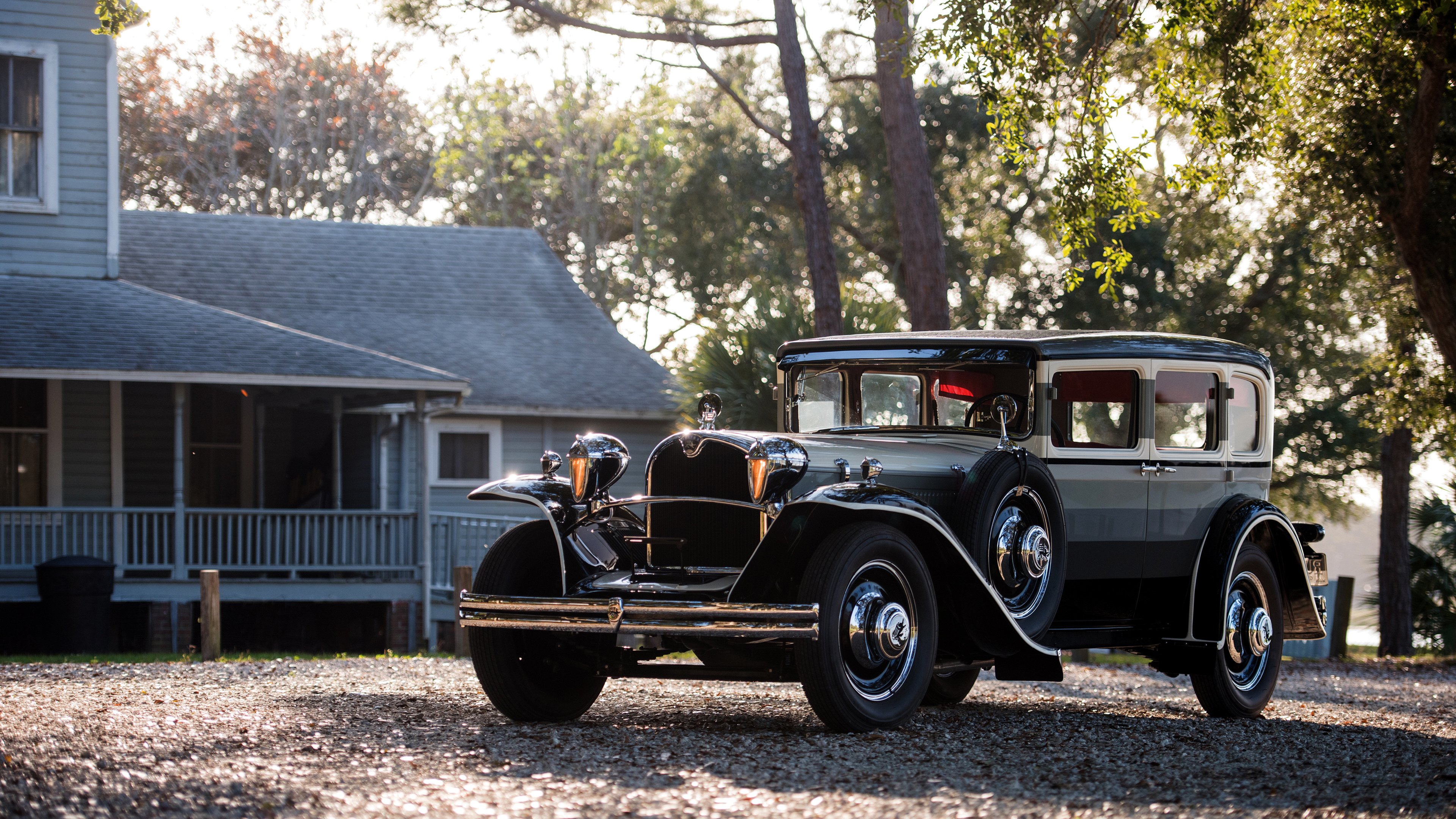 英超主帅换人引发舆论风暴,英超最新换帅